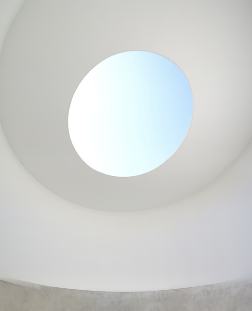 James Turrell James Turrell - Skyspace